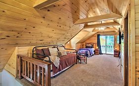 Heber-Overgaard Cabin With Deck, Porch And Grill!